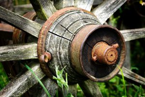 Photo of a wagon wheel hub.